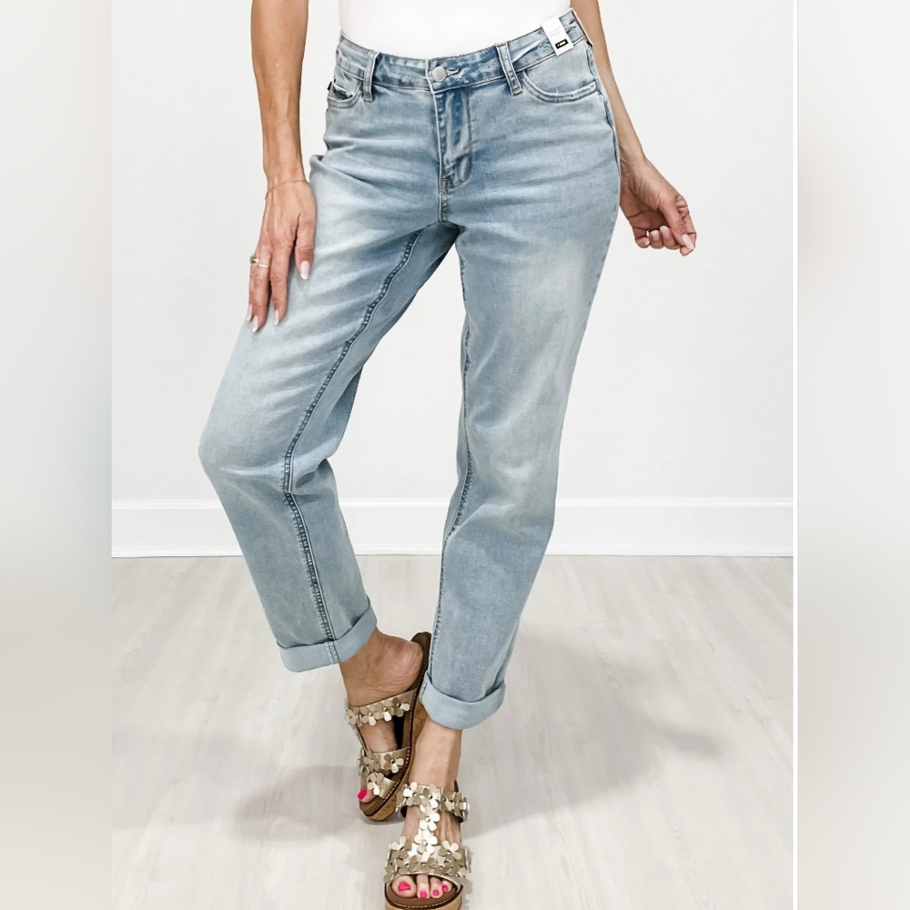Judy Blue MR Medium Wash V Front Cuffed Boyfriend Jeans Cool Tech Various NEW - Picture 3 of 16